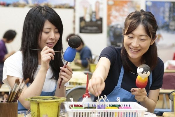 遊ぶ＿卯三郎こけし